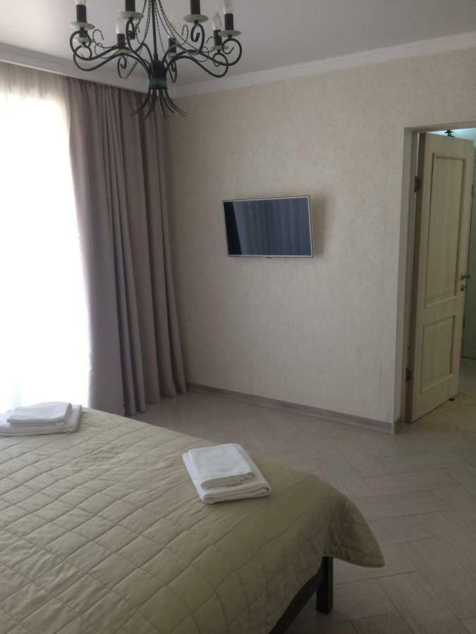 Guest House Гости Pizunda Exterior foto